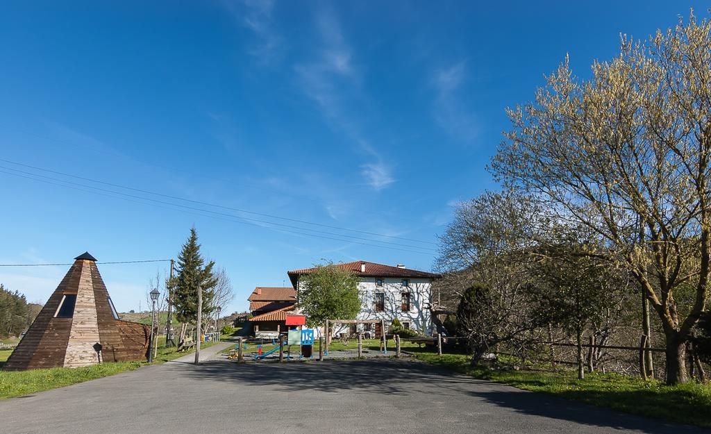 Casa Rural Restaurante Aranburu Zestoa Exteriör bild
