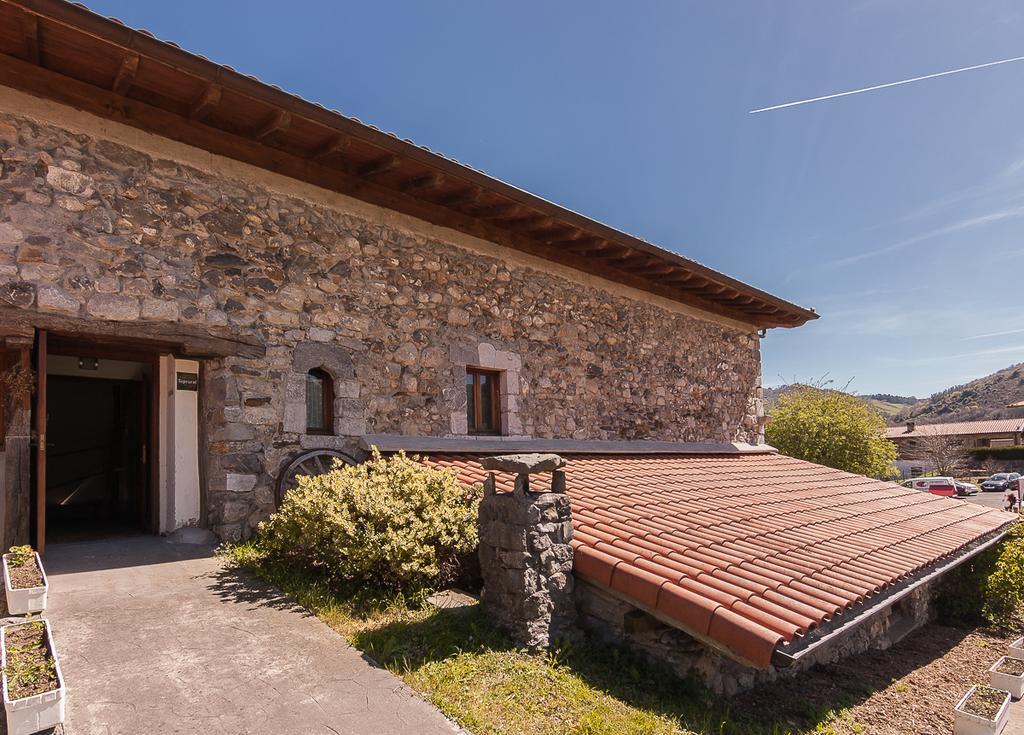 Casa Rural Restaurante Aranburu Zestoa Exteriör bild